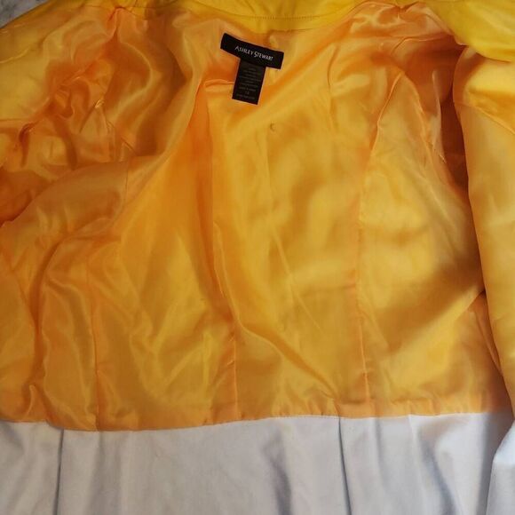 Ashley Stewart Yellow Jacket Size 18 - Picture 9 of 10